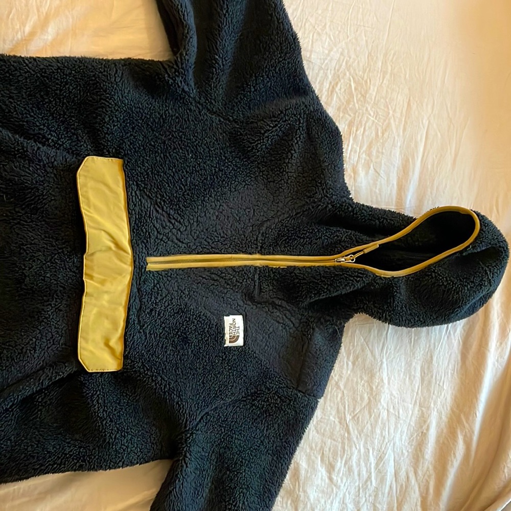 The North Face half zip campshire hoodie